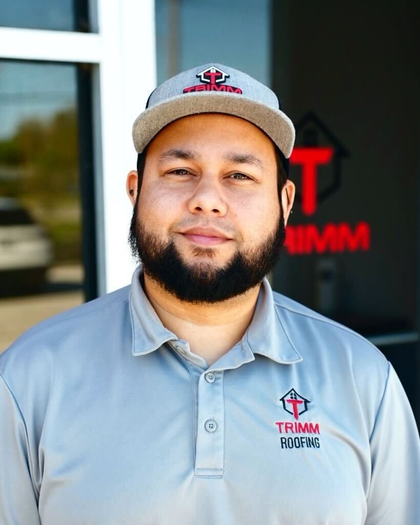 Rolando Vega, Office Manager & COO at Trimm Roofing